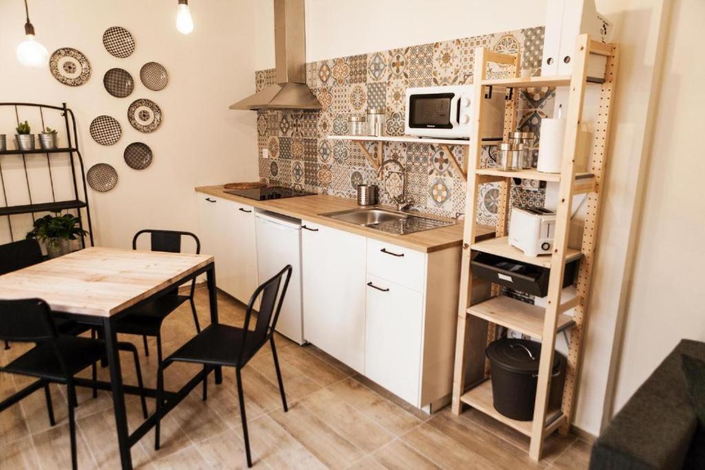 Marxalenes Apartments Valencia Bagian luar foto