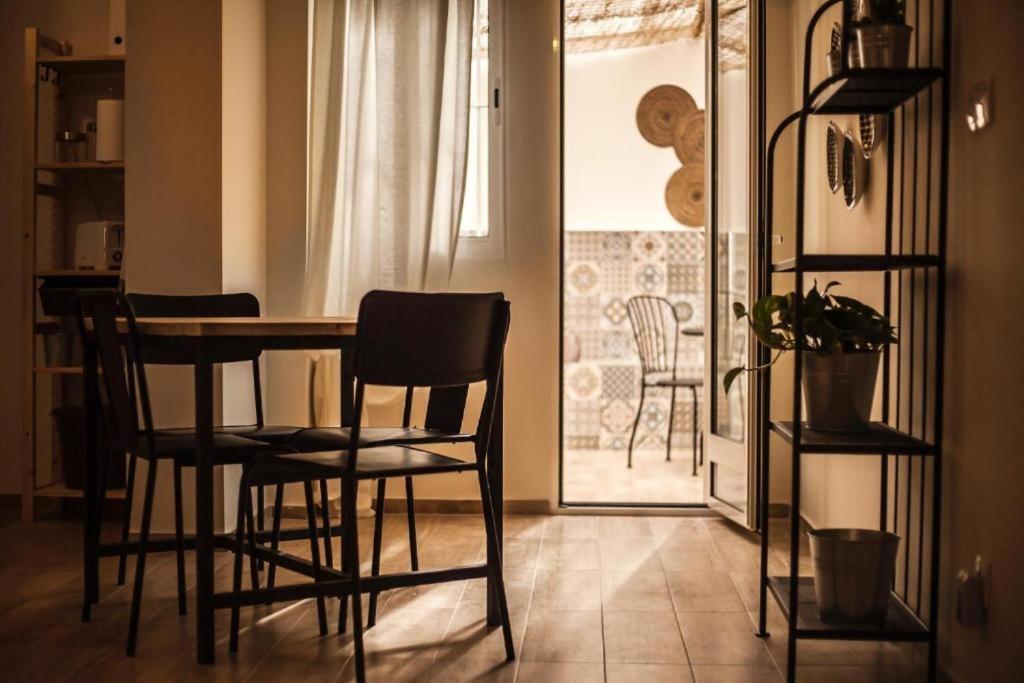 Marxalenes Apartments Valencia Bagian luar foto