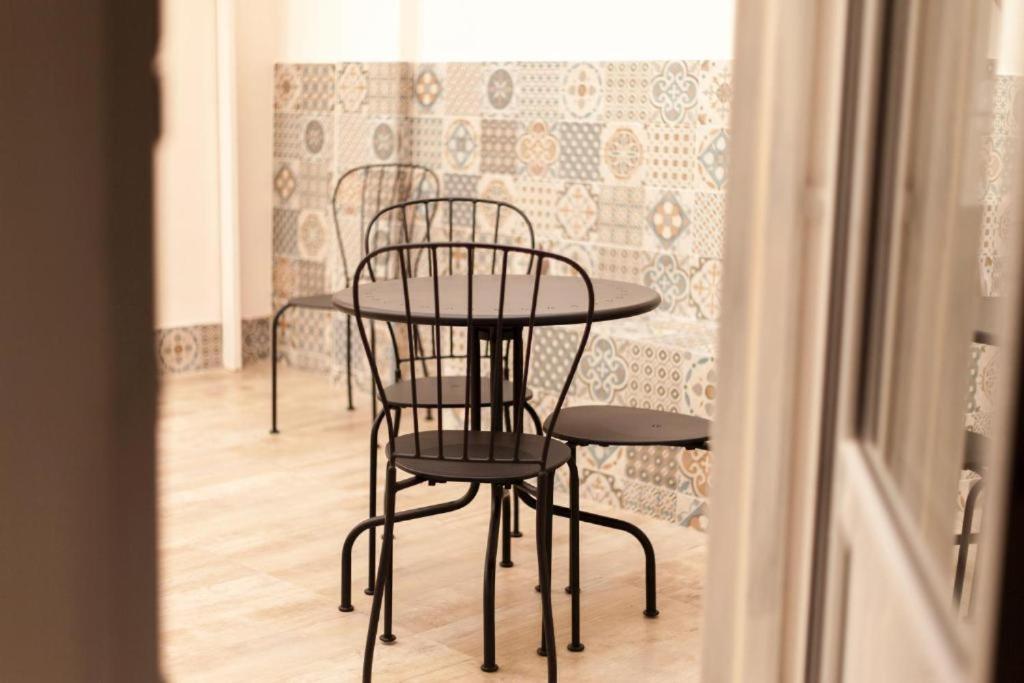 Marxalenes Apartments Valencia Bagian luar foto