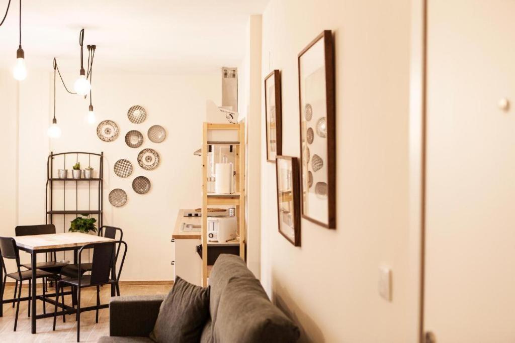 Marxalenes Apartments Valencia Bagian luar foto